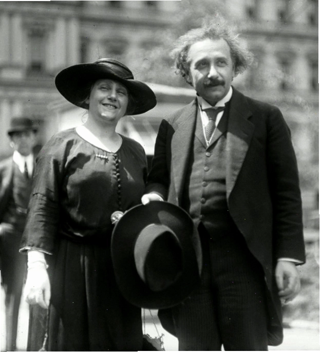 Albert Einstein và những khám phá về lượng tử