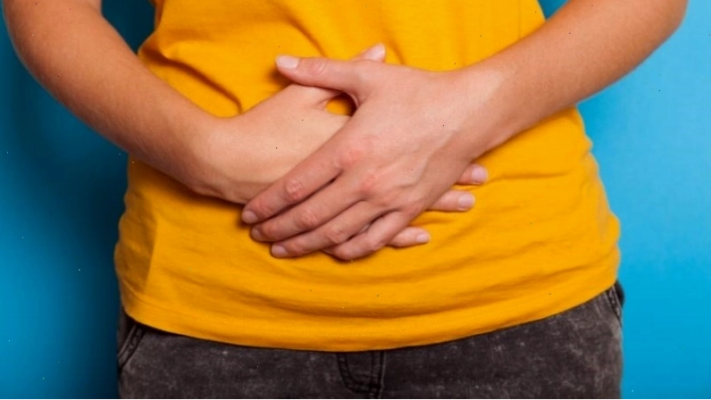 Ăn quá nhiều tỏi có thể gây chướng bụng và tiêu chảy