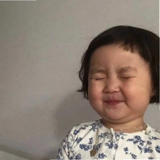 Avatar em bé cute cười xinh tươi tắn