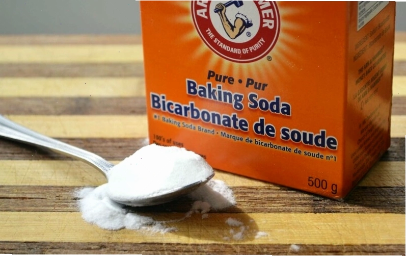 Baking soda giúp làm trắng răng an toàn