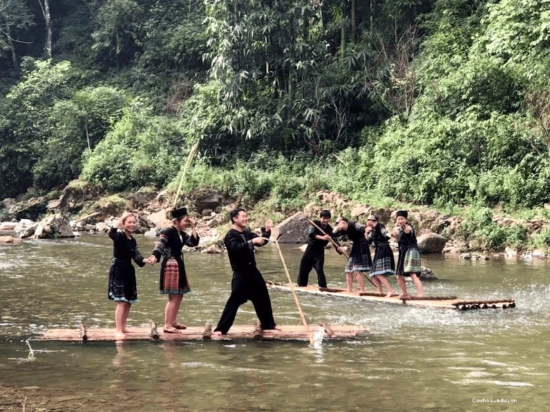 Bản Cát Cát nhìn từ trên cao