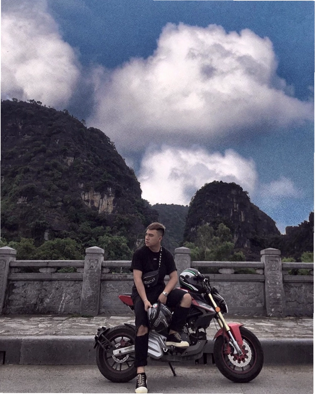 Bảng giá vé tham quan Hang Múa