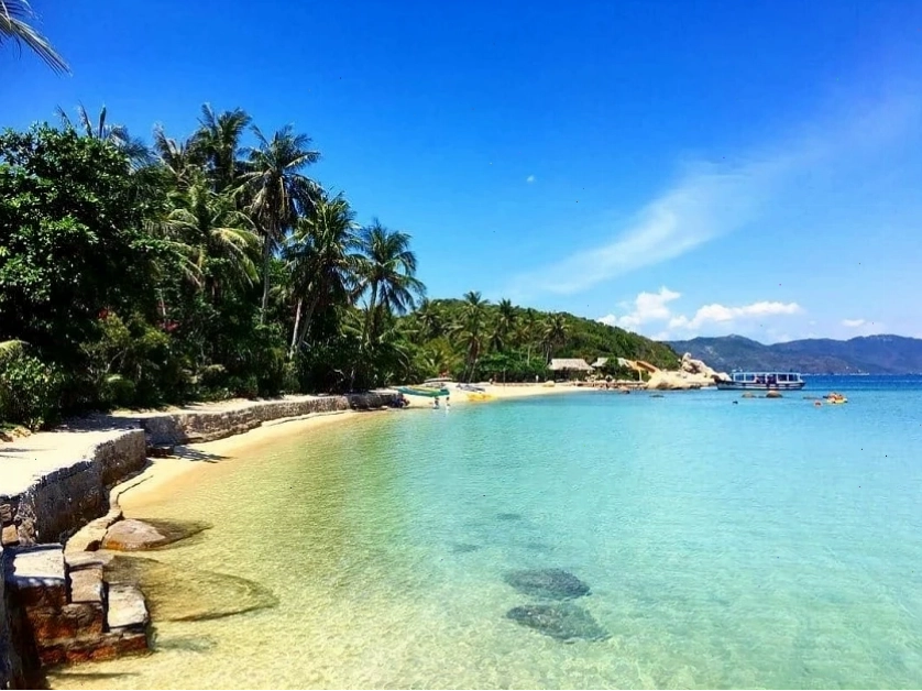 Bình minh rực rỡ tại Mũi Đôi, Vịnh Vân Phong
