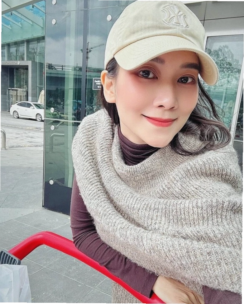 BTV Khánh Trang trong một buổi phỏng vấn