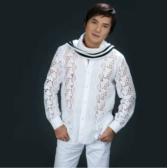 Ca sĩ Chế Thanh thuở còn trẻ, mang đậm nét phong trần