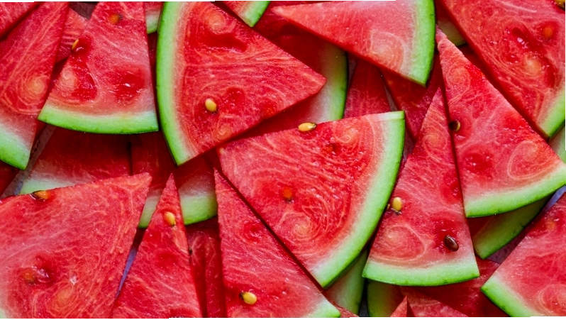 Cách ăn dưa hấu an toàn để tránh tác hại