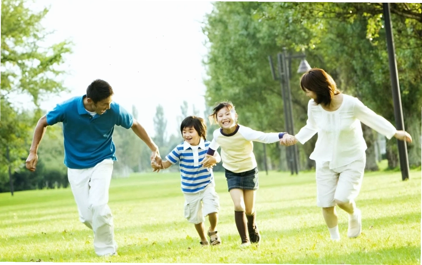 Câu nói hay về gia đình ngắn thể hiện tình cảm sâu sắc