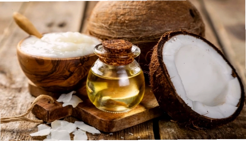 Chăm sóc tóc khô xơ tại nhà với dầu oliu