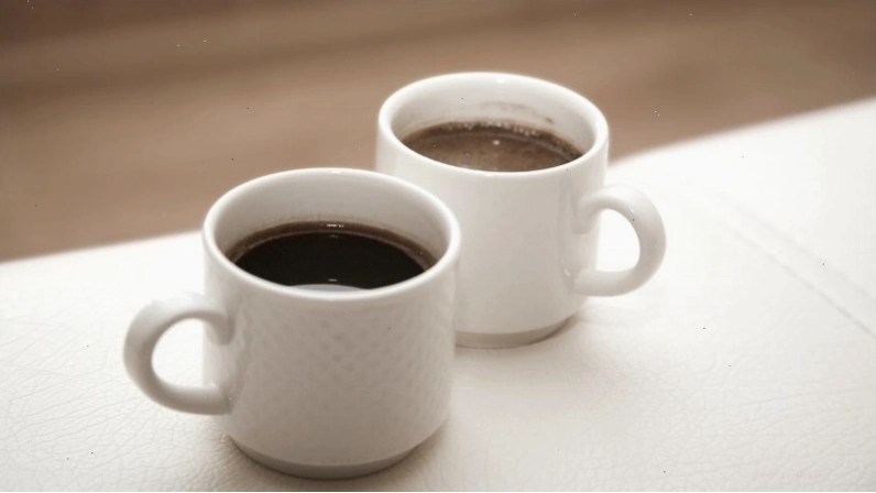 Chỉ nên uống tối đa 2 ly cà phê mỗi ngày