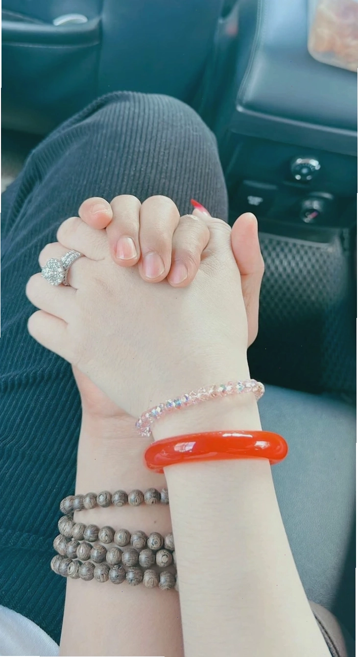 Con trai diễn viên Hòa Hiệp là niềm hạnh phúc lớn của gia đình