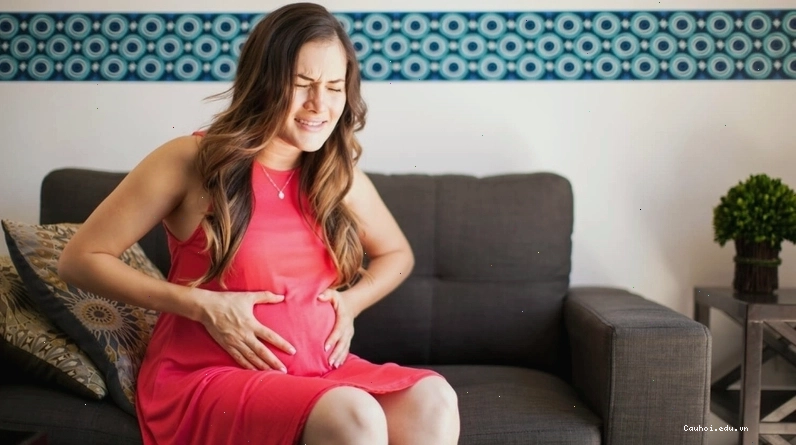 Dấu hiệu nhận biết vỡ ối với dịch chảy ra nhiều