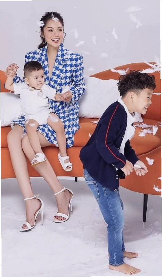 Hình ảnh đời thường của Dương Cẩm Lynh