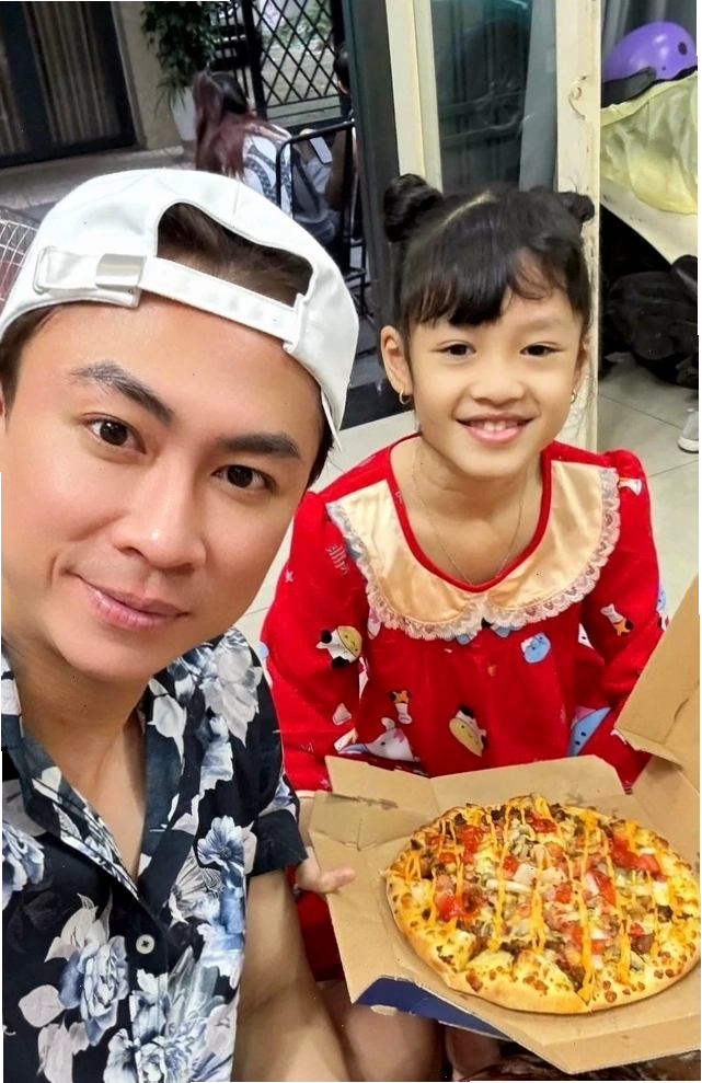 Hồ Việt Trung chia sẻ về mối quan hệ với Sara Trương Tuyền