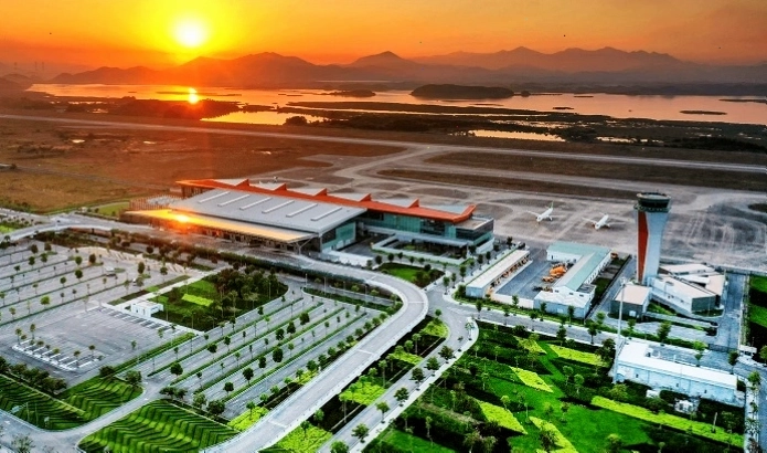 Khu vực làm thủ tục tại sân bay Vân Đồn
