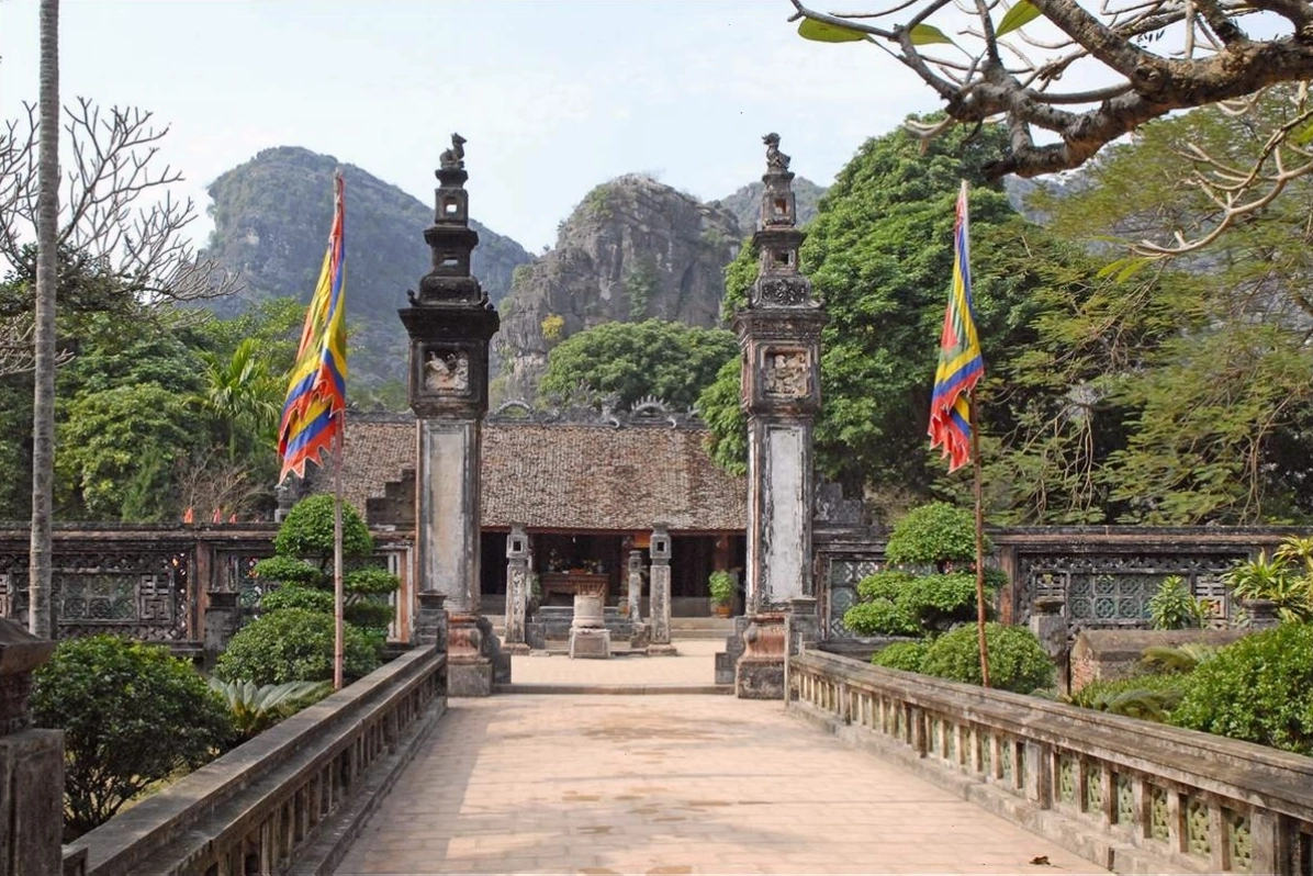 Kiến trúc cổng vào khu di tích