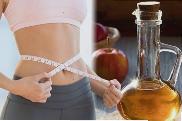 Lọc bỏ bã táo để thu được nước giấm thành phẩm