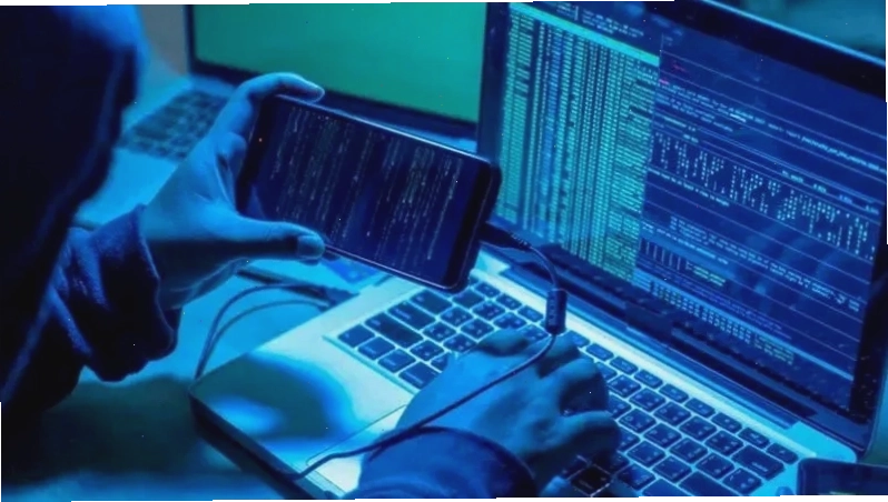 Lừa đảo trực tuyến là một trong những tác hại của Internet đối với học sinh