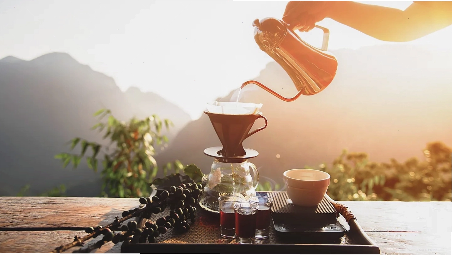 Ly cà phê latte art đẹp mắt