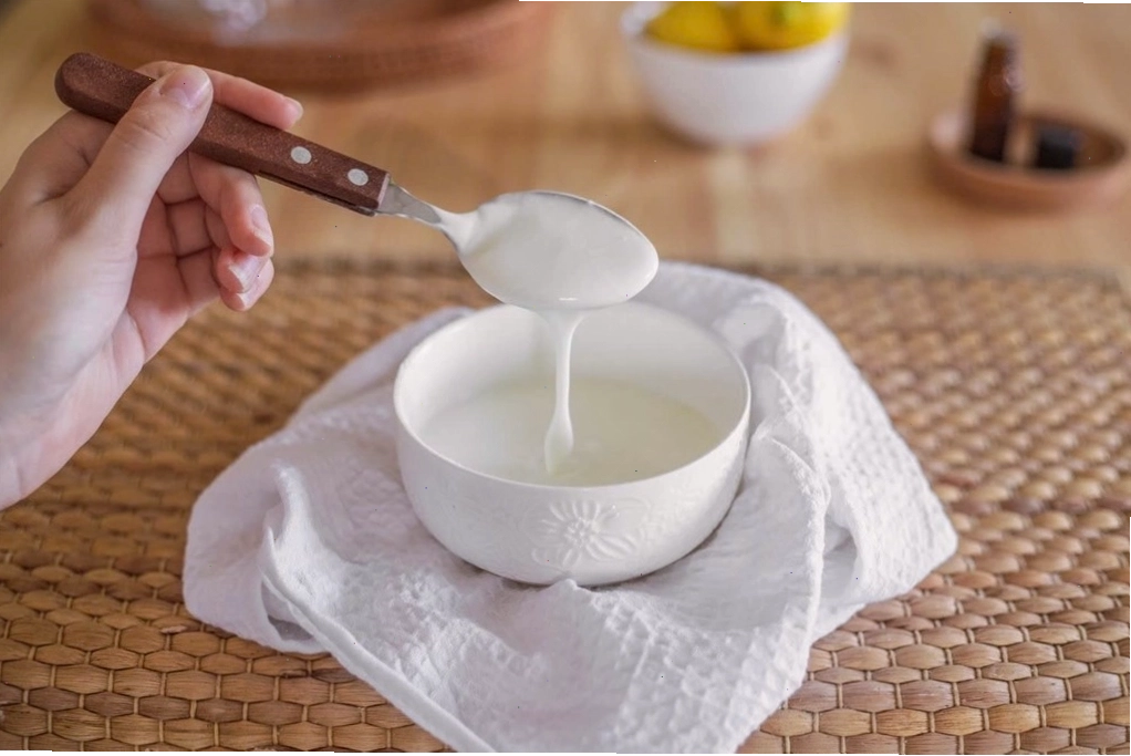 Mặt nạ chanh và lòng trắng trứng làm trắng da