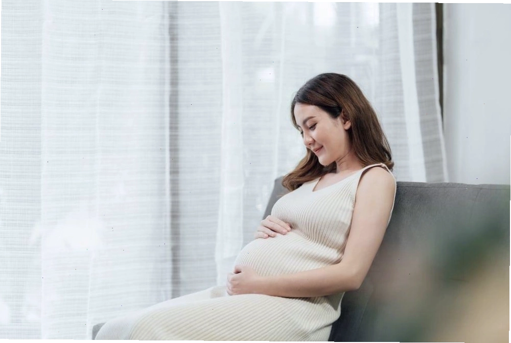 Mẹ bầu cần chú ý theo dõi cử động thai nhi 19 tuần