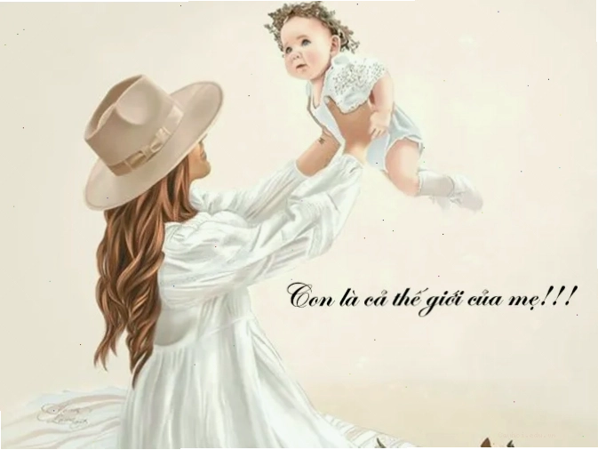 Mẹ đơn thân làm việc tại nhà trong khi con chơi bên cạnh