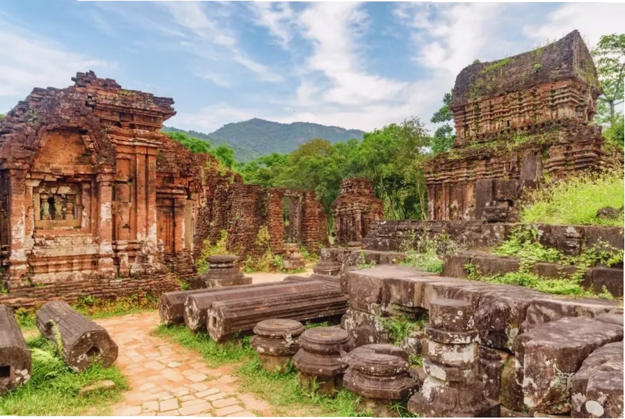 Một góc yên bình tại Thánh địa Mỹ Sơn