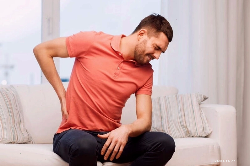 Ngồi lâu có thể làm cơn đau sỏi thận nghiêm trọng hơn