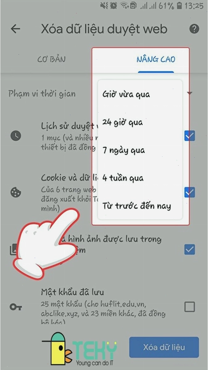 Người dùng đang sử dụng máy tính