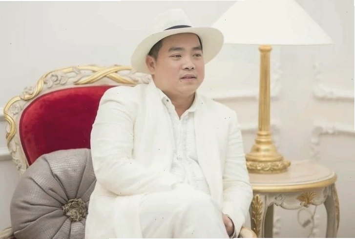Nhạc sĩ Minh Khang với vẻ ngoài phong trần