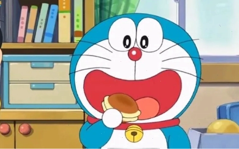 Nobita và Doraemon cùng nhau sử dụng bảo bối