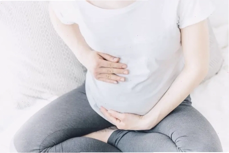 Phụ nữ mang thai không nên phun môi collagen