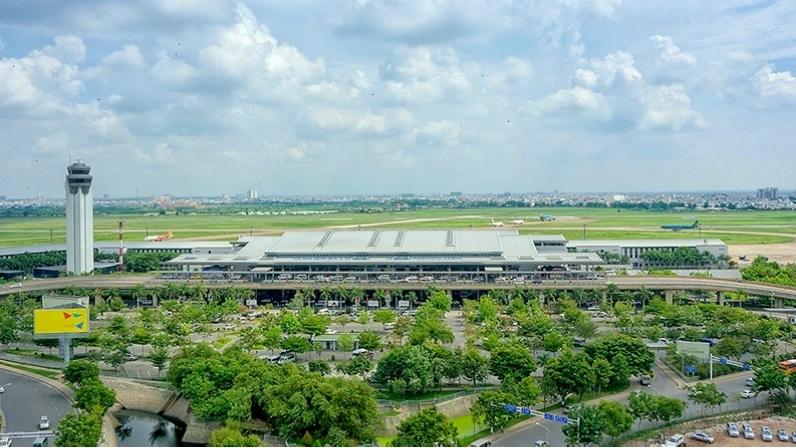 Sân bay Quốc tế Tân Sơn Nhất nhìn từ trên cao vào ban ngày