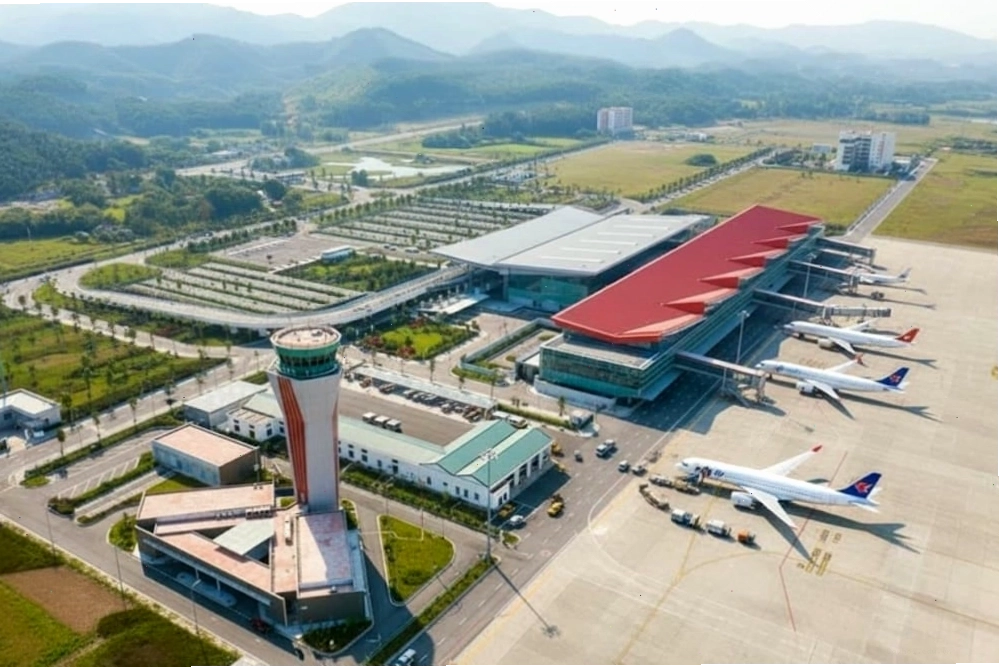 Sân bay Vân Đồn là cảng hàng không quốc tế đầu tiên do tư nhân đầu tư tại Việt Nam