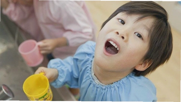 Sau phẫu thuật cắt amidan cần giữ vệ sinh răng miệng để tránh nhiễm trùng