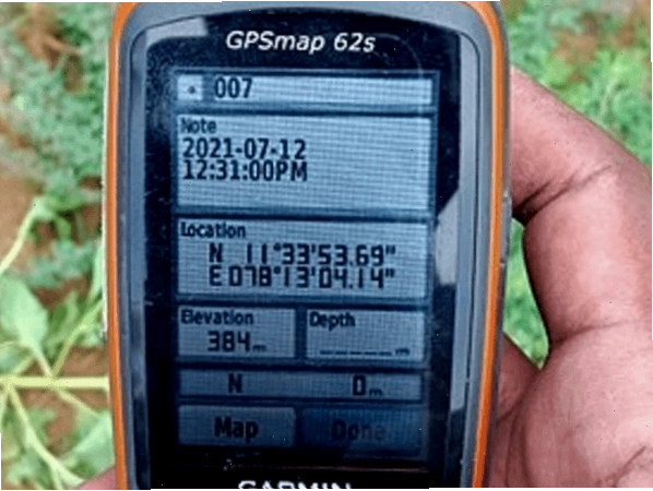 Sử dụng thiết bị GPS để hiển thị và đọc tọa độ địa lý