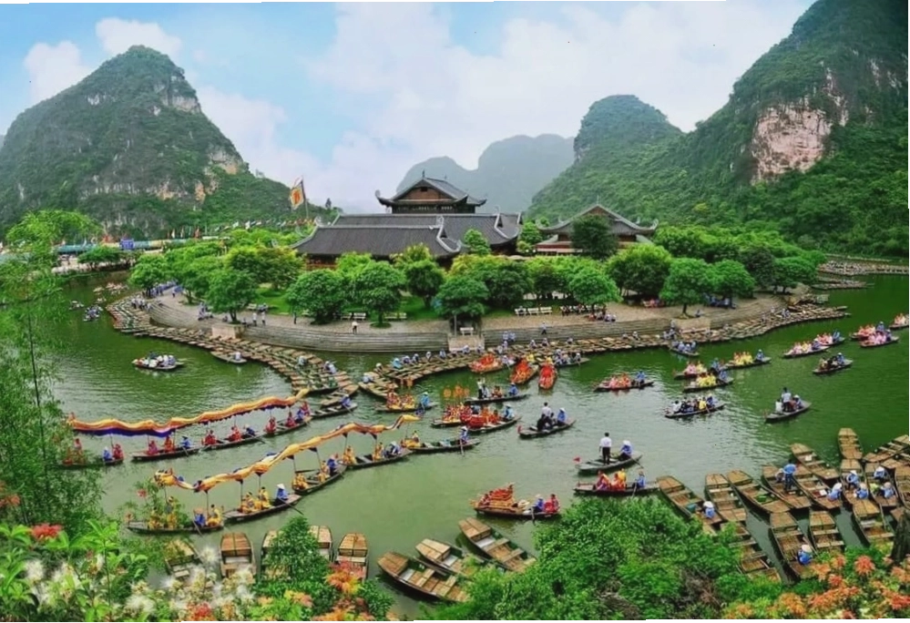 Thiên nhiên hùng vĩ tại Quần thể danh thắng Tràng An