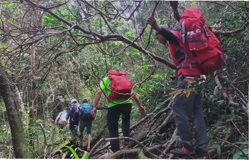 Thử thách chinh phục núi Vọng Phu