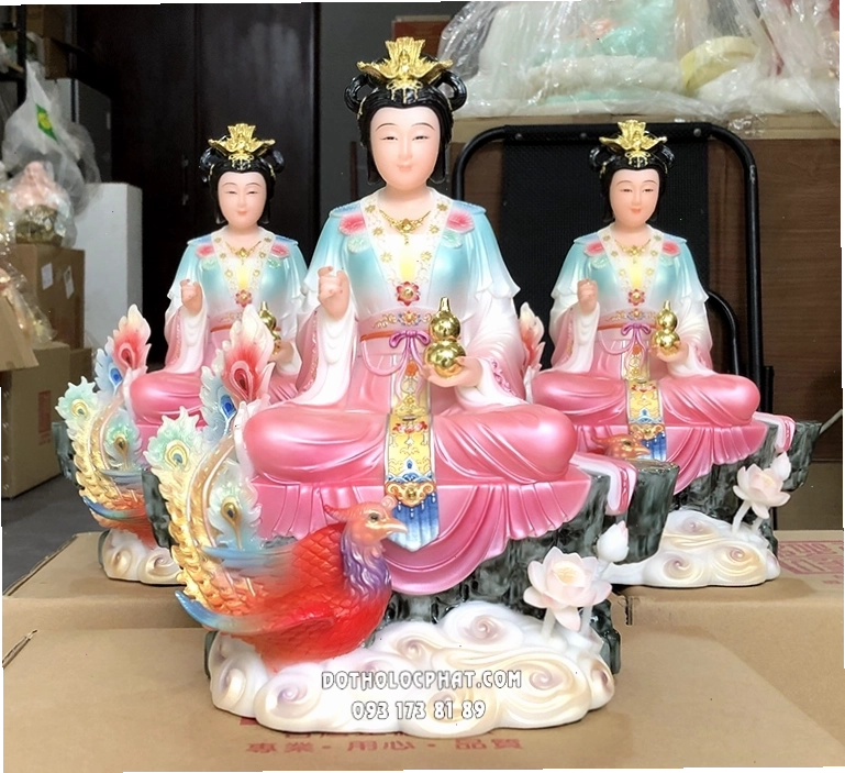Tìm hiểu về Mẹ Cửu Thiên Huyền Nữ và ý nghĩa độ mạng cho các tuổi