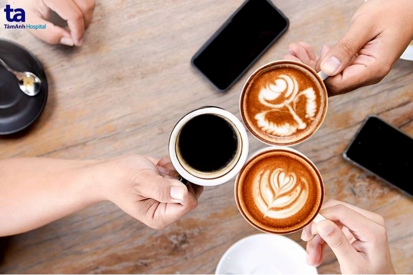 Tránh dùng cà phê gần giờ ngủ
