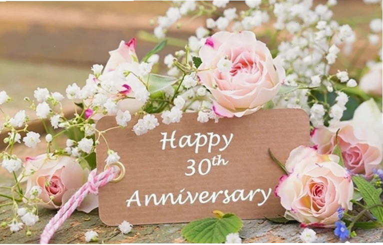 Tranh kỷ niệm 30 năm ngày cưới sang trọng và ý nghĩa
