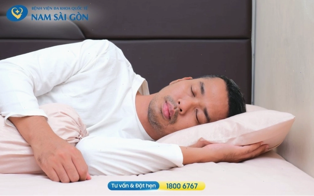 Tư thế ngủ nghiêng giúp giảm tình trạng ngáy ngủ hiệu quả