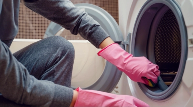 Vệ sinh máy giặt Electrolux Ultimatecare 500