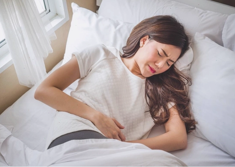 Viêm niêm mạc tử cung có thể gây ra các cơn đau bụng dữ dội