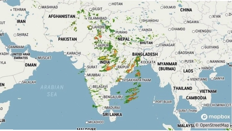 India weather radar showing current atmospheric conditions