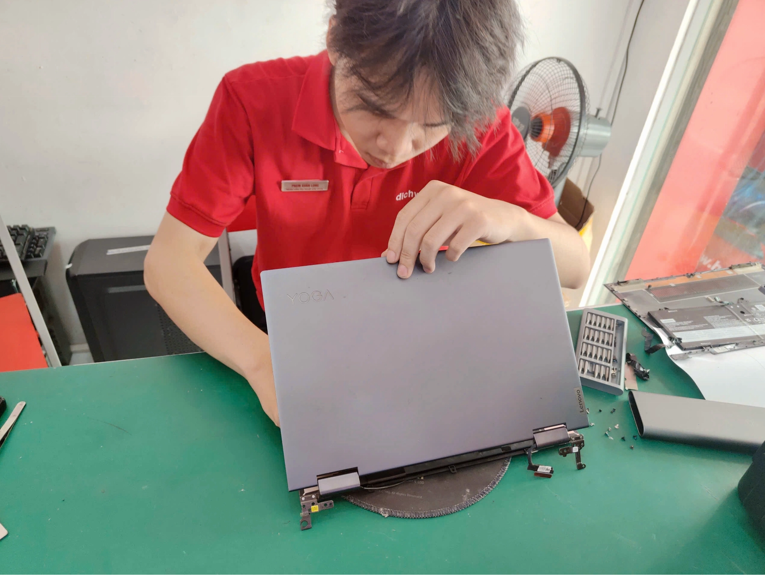 Khi nào cần mang laptop tắt tiếng đi sửa tại trung tâm bảo hành