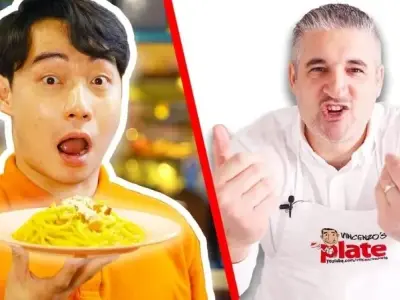 Uncle Roger là ai? Cuộc đời và sự nghiệp của youtuber người Malaysia