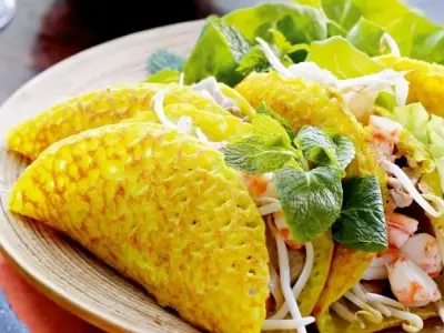 Bí quyết cách pha bột bánh xèo giòn tan chuẩn vị ba miền