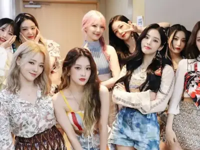 Tiểu sử Fromis 9 - Sự nghiệp của những cô gái tài năng