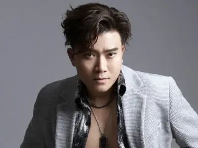 Tiểu sử Khang Việt - Giọng ca truyền cảm hứng với nhiều hit đình đám