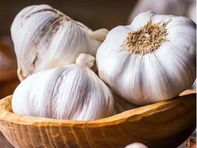 8 tác hại của tỏi: Hiểu rõ để bảo vệ sức khỏe đúng cách